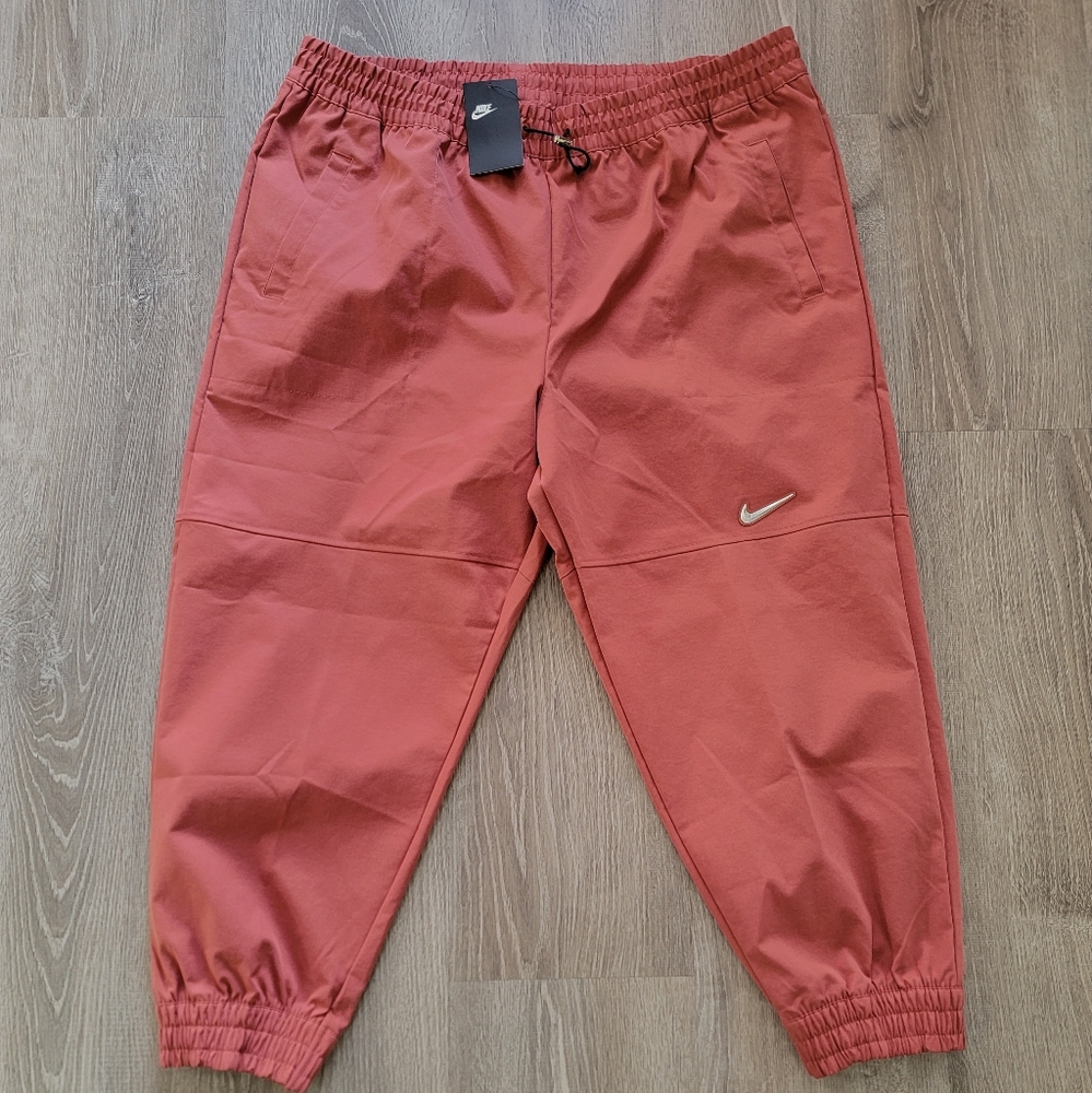 BRAND NEW Nike Sportswear Swoosh Pants In Canyon Rust Women's Size 1X